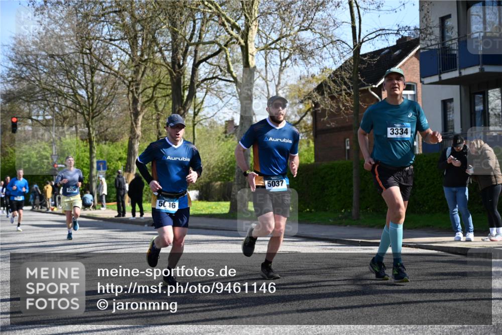12.04.2026 - 45. Internationalen Wilhelmsburger Insellauf J. Mangold http://msf.ph/oto/9461146 12.04.2026 10:45:11 Ziel 2899, 4785, 3566, 5037, 5046, 3747, 3054, 2376, 2300, 3334, 4958, 3500, 4928, 4333, 2301, 2995, 4333, 2301, 2995, 2134, 3369, 4635, 3772, 3337, 3680, 5325, 3653, 4139, 4531, 5694, 2216, 3430, 5594, 4481, 4682 meine-sportfotos.de
