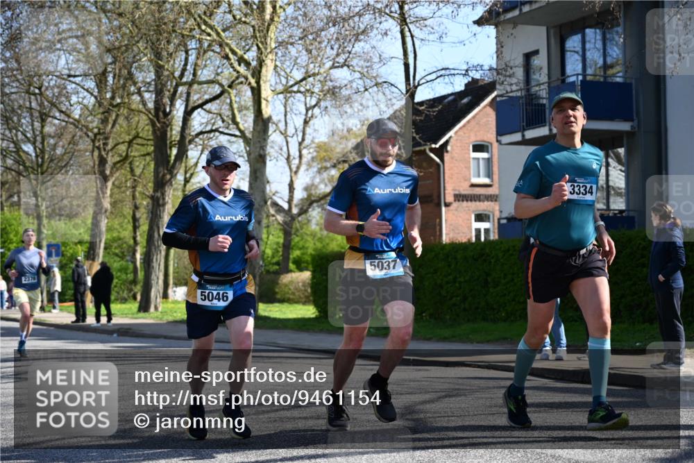 12.04.2026 - 45. Internationalen Wilhelmsburger Insellauf J. Mangold http://msf.ph/oto/9461154 12.04.2026 10:45:11 Ziel 2899, 4785, 3566, 5037, 5046, 3747, 3054, 2376, 2300, 3334, 4958, 3500, 4928, 4333, 2301, 2995, 4333, 2301, 2995, 2134, 3369, 4635, 3772, 3337, 3680, 5325, 3653, 4139, 4531, 5694, 2216, 3430, 5594, 4481, 4682 meine-sportfotos.de