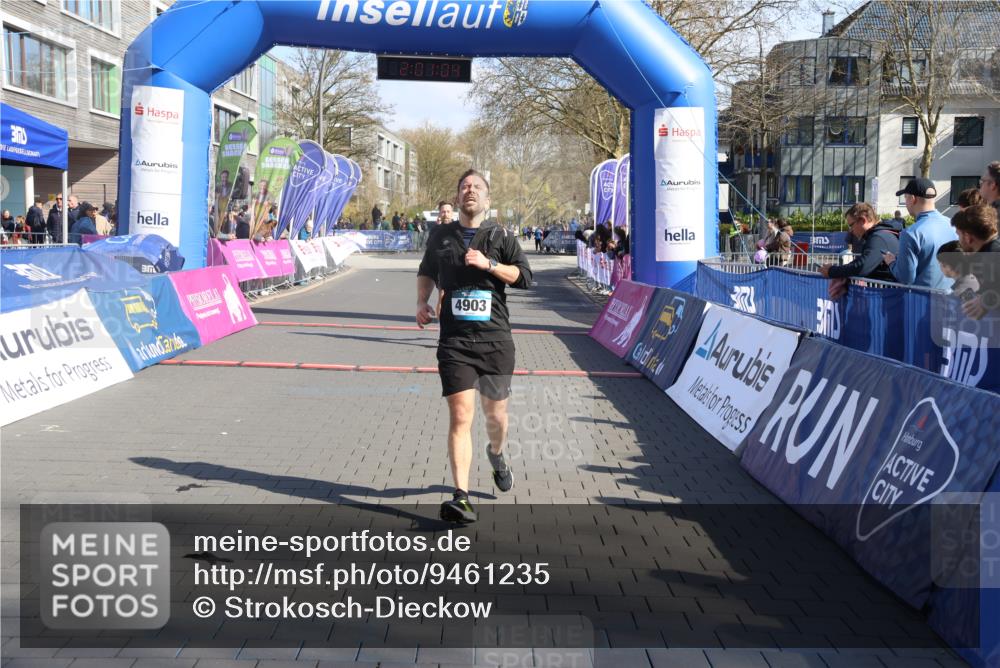 12.04.2026 - 45. Internationalen Wilhelmsburger Insellauf Strokosch-Dieckow http://msf.ph/oto/9461235 12.04.2026 10:51:03 Ziel 4903, 2496 meine-sportfotos.de