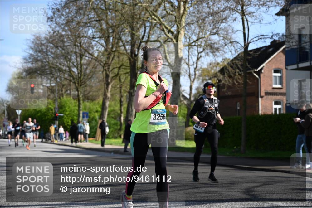 12.04.2026 - 45. Internationalen Wilhelmsburger Insellauf J. Mangold http://msf.ph/oto/9461412 12.04.2026 10:45:59 Ziel 5664, 3172, 2691, 3256, 3848, 3849, 5690, 4182, 2460, 2706, 4357, 3952, 4755, 3480, 5050, 5598, 3635, 4762, 5466, 2596, 5466, 2596, 3008, 4631, 2841, 5726, 5562, 3484, 4331, 3553 meine-sportfotos.de