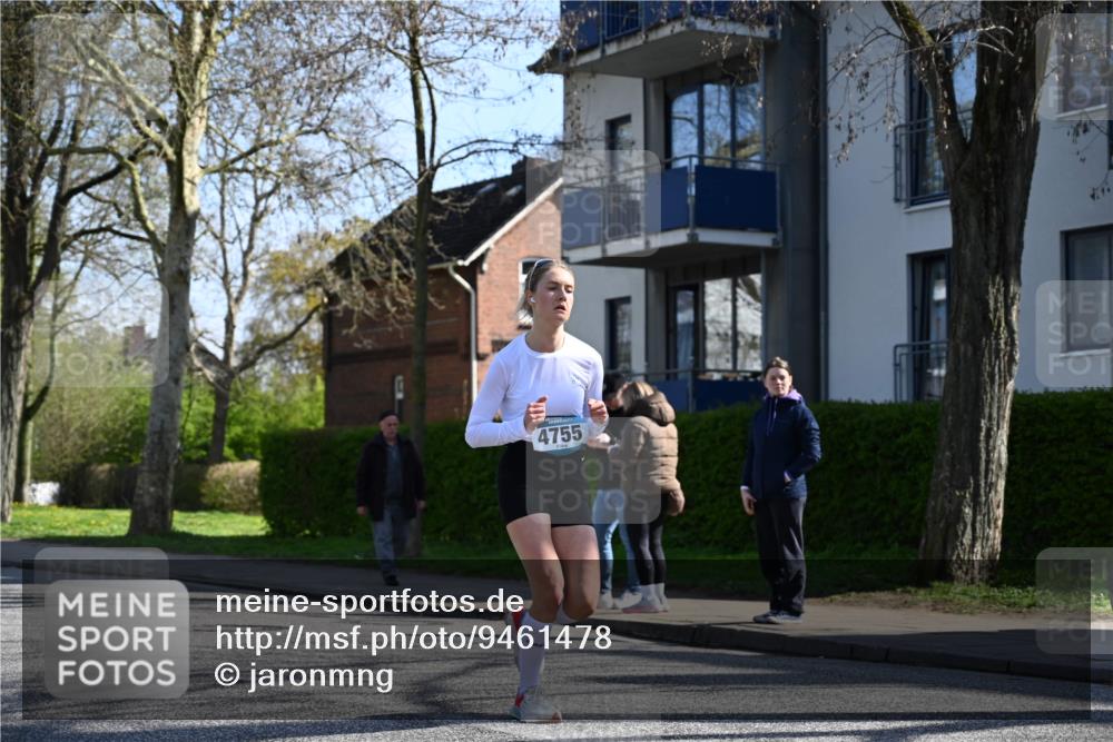 12.04.2026 - 45. Internationalen Wilhelmsburger Insellauf J. Mangold http://msf.ph/oto/9461478 12.04.2026 10:46:10 Ziel 5690, 4182, 2460, 2706, 4357, 3952, 4755, 3480, 5050, 5598, 3635, 4762, 3635, 4762, 5466, 2596, 3008, 4631, 2841, 5726, 5562, 3484, 3484, 4331, 3553, 3713, 3860, 5538, 4706, 4700, 5803, 2206 meine-sportfotos.de