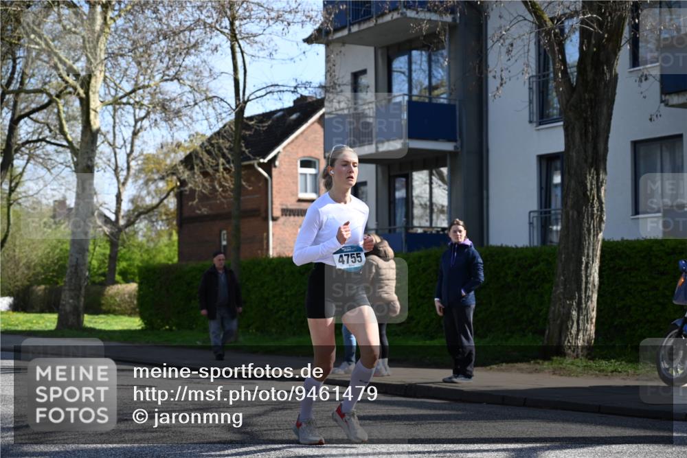 12.04.2026 - 45. Internationalen Wilhelmsburger Insellauf J. Mangold http://msf.ph/oto/9461479 12.04.2026 10:46:10 Ziel 5690, 4182, 2460, 2706, 4357, 3952, 4755, 3480, 5050, 5598, 3635, 4762, 3635, 4762, 5466, 2596, 3008, 4631, 2841, 5726, 5562, 3484, 3484, 4331, 3553, 3713, 3860, 5538, 4706, 4700, 5803, 2206 meine-sportfotos.de
