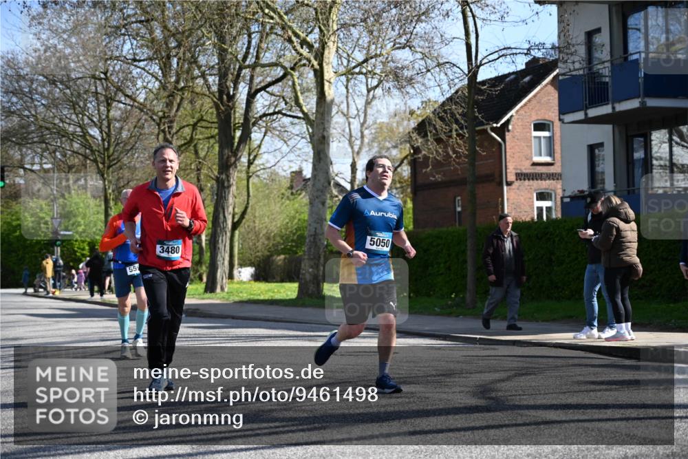 12.04.2026 - 45. Internationalen Wilhelmsburger Insellauf J. Mangold http://msf.ph/oto/9461498 12.04.2026 10:46:12 Ziel 2460, 2706, 4357, 3952, 4755, 3480, 5050, 5598, 3635, 4762, 5466, 2596, 3008, 3008, 4631, 2841, 5726, 5562, 3484, 4331, 3553, 3713, 3713, 3860, 5538, 4706, 4700, 5803, 2206, 5421, 5626, 3493, 3494 meine-sportfotos.de