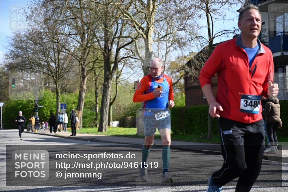 12.04.2026 - 45. Internationalen Wilhelmsburger Insellauf J. Mangold http://msf.ph/oto/9461519 12.04.2026 10:46:14 Ziel 2706, 4357, 3952, 4755, 3480, 5050, 5598, 3635, 4762, 5466, 2596, 3008, 4631, 4631, 2841, 5726, 5562, 3484, 4331, 3553, 3713, 3860, 3860, 5538, 4706, 4700, 5803, 2206, 5421, 5626, 3493, 3494, 3010, 3854 meine-sportfotos.de