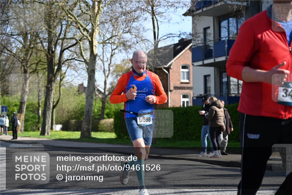 12.04.2026 - 45. Internationalen Wilhelmsburger Insellauf J. Mangold http://msf.ph/oto/9461526 12.04.2026 10:46:14 Ziel 2706, 4357, 3952, 4755, 3480, 5050, 5598, 3635, 4762, 5466, 2596, 3008, 4631, 4631, 2841, 5726, 5562, 3484, 4331, 3553, 3713, 3860, 3860, 5538, 4706, 4700, 5803, 2206, 5421, 5626, 3493, 3494, 3010, 3854 meine-sportfotos.de