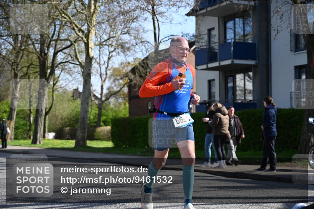 12.04.2026 - 45. Internationalen Wilhelmsburger Insellauf J. Mangold http://msf.ph/oto/9461532 12.04.2026 10:46:15 Ziel 4357, 3952, 4755, 3480, 5050, 5598, 3635, 4762, 5466, 2596, 3008, 4631, 2841, 5726, 5562, 3484, 4331, 3553, 3713, 3860, 5538, 4706, 4700, 5803, 2206, 5421, 5626, 3493, 3494, 3010, 3854, 2393, 2845 meine-sportfotos.de