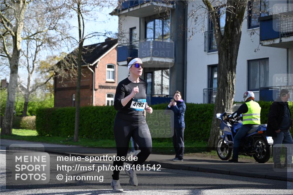 12.04.2026 - 45. Internationalen Wilhelmsburger Insellauf J. Mangold http://msf.ph/oto/9461542 12.04.2026 10:46:22 Ziel 4755, 3480, 5050, 5598, 3635, 4762, 5466, 2596, 3008, 4631, 2841, 5726, 5562, 3484, 3484, 4331, 3553, 3713, 3860, 5538, 4706, 4700, 5803, 2206, 2206, 5421, 5626, 3493, 3494, 3010, 3854, 2393, 2845, 3332, 3349, 4297 meine-sportfotos.de
