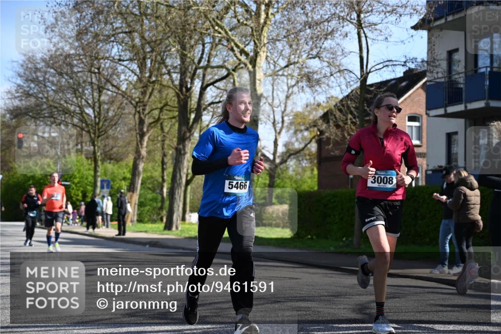 12.04.2026 - 45. Internationalen Wilhelmsburger Insellauf J. Mangold http://msf.ph/oto/9461591 12.04.2026 10:46:27 Ziel 5050, 5598, 3635, 4762, 5466, 2596, 3008, 4631, 2841, 5726, 5562, 3484, 4331, 3553, 3713, 3860, 5538, 4706, 4700, 5803, 2206, 5421, 5626, 3493, 3494, 3010, 3854, 2393, 2845, 2393, 2845, 3332, 3349, 4297, 3830, 3098, 5445 meine-sportfotos.de