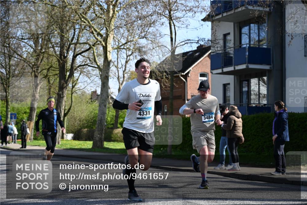 12.04.2026 - 45. Internationalen Wilhelmsburger Insellauf J. Mangold http://msf.ph/oto/9461657 12.04.2026 10:46:37 Ziel 3008, 4631, 2841, 5726, 5562, 3484, 4331, 3553, 3713, 3860, 5538, 4706, 4700, 5803, 2206, 5421, 5626, 3493, 3494, 3010, 3854, 3010, 3854, 2393, 2845, 3332, 3349, 4297, 3830, 3098, 5445, 3098, 5445, 4992, 3450, 5054 meine-sportfotos.de