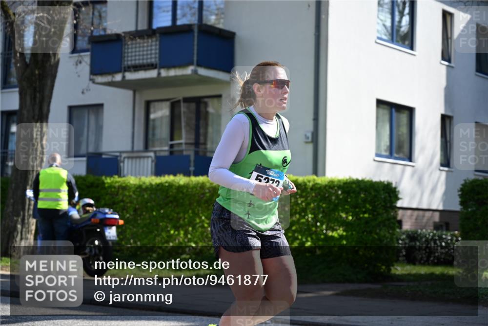 12.04.2026 - 45. Internationalen Wilhelmsburger Insellauf J. Mangold http://msf.ph/oto/9461877 12.04.2026 10:47:37 Ziel 2358, 4932, 4402, 4367, 4181, 5272, 3174, 4360, 4539, 3762, 4568, 3325, 5749, 2784, 4834, 4330, 3311, 2809, 4415, 4681, 2373, 2373, 2384, 2442, 3631, 5578, 3414, 3307, 4882, 2053, 4563, 4866, 2438, 3513 meine-sportfotos.de