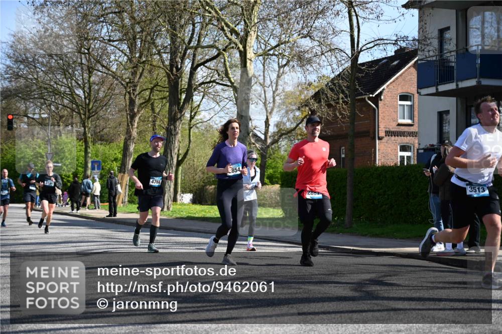 12.04.2026 - 45. Internationalen Wilhelmsburger Insellauf J. Mangold http://msf.ph/oto/9462061 12.04.2026 10:48:15 Ziel 2384, 2442, 3631, 5578, 3414, 3307, 4882, 2053, 4563, 4866, 2438, 3513, 2854, 2887, 3103, 4424, 3509, 4768, 3060, 3063, 2992, 2846, 2846, 3722, 4088, 4913, 4675, 3007, 4336, 3760, 3695, 5039, 2672, 4789 meine-sportfotos.de