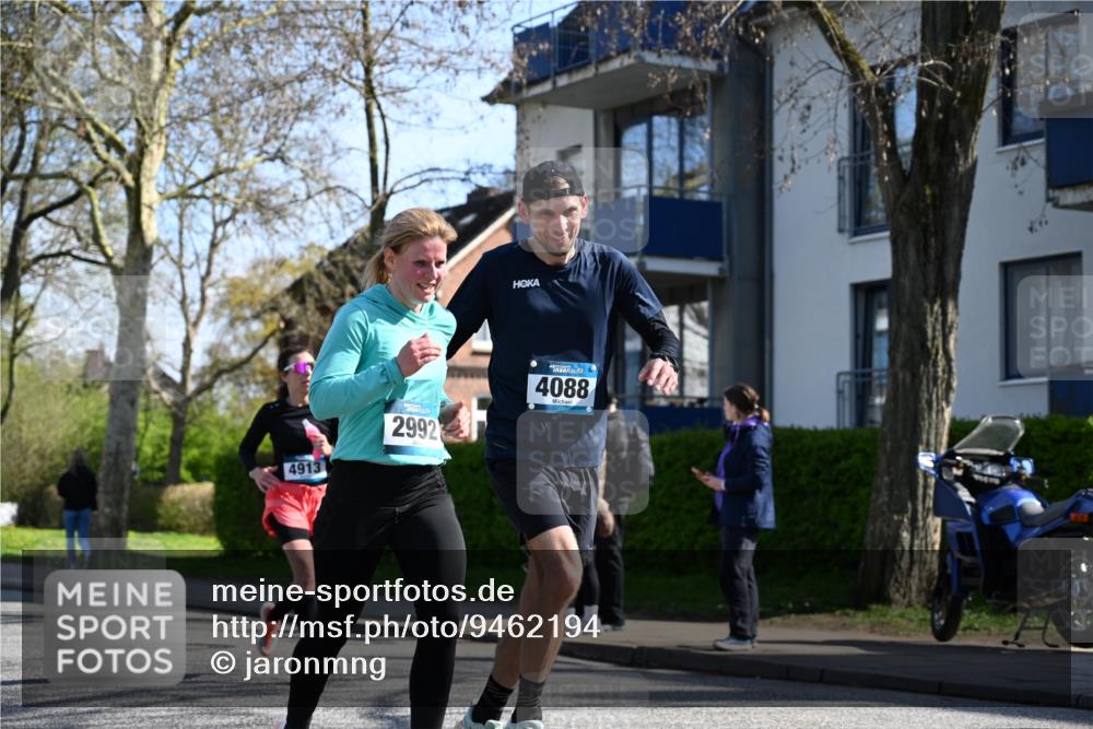 12.04.2026 - 45. Internationalen Wilhelmsburger Insellauf J. Mangold http://msf.ph/oto/9462194 12.04.2026 10:48:28 Ziel 2854, 2887, 3103, 4424, 3509, 4768, 3060, 3063, 2992, 2846, 3722, 4088, 4913, 4675, 3007, 4336, 3760, 3695, 5039, 2672, 4789, 4661, 5360, 4661, 5360, 5649, 2649, 2231, 3200, 4185, 2179 meine-sportfotos.de