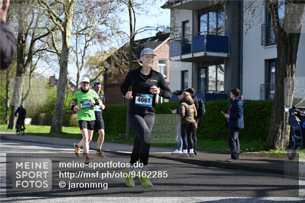 12.04.2026 - 45. Internationalen Wilhelmsburger Insellauf J. Mangold http://msf.ph/oto/9462285 12.04.2026 10:48:55 Ziel 4336, 3760, 3695, 5039, 2672, 4789, 4661, 5360, 5649, 2649, 2231, 3200, 4185, 2179, 3427, 2635, 2732, 2371, 3363, 2661, 4715, 2392 meine-sportfotos.de