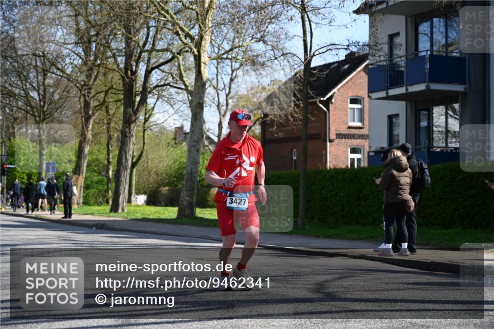 12.04.2026 - 45. Internationalen Wilhelmsburger Insellauf J. Mangold http://msf.ph/oto/9462341 12.04.2026 10:49:07 Ziel 2649, 2231, 3200, 4185, 2179, 3427, 2635, 2732, 2371, 3363, 2661, 4715, 2392, 3036, 2048, 3357, 2655, 5441, 3546 meine-sportfotos.de