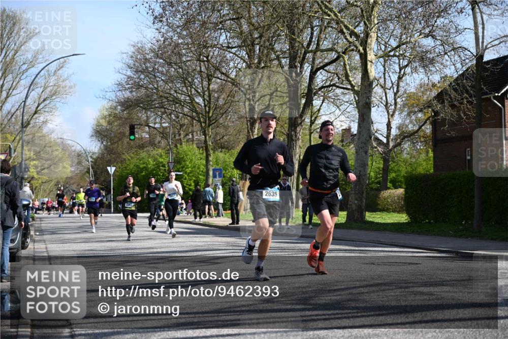 12.04.2026 - 45. Internationalen Wilhelmsburger Insellauf J. Mangold http://msf.ph/oto/9462393 12.04.2026 10:49:18 Ziel 3427, 2635, 2732, 2371, 3363, 2661, 4715, 2392, 3036, 2048, 3357, 2655, 5441, 3546, 2618, 2176, 2054, 3329, 3459 meine-sportfotos.de