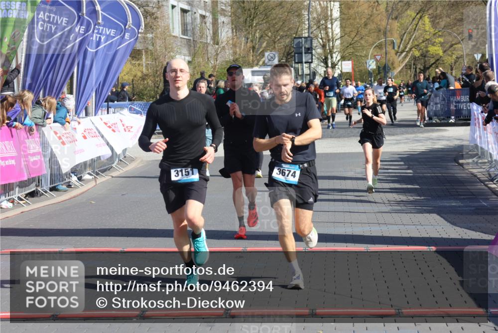 12.04.2026 - 45. Internationalen Wilhelmsburger Insellauf Strokosch-Dieckow http://msf.ph/oto/9462394 12.04.2026 10:52:31 Ziel 4024, 5789, 3151, 3674, 3184, 3366 meine-sportfotos.de