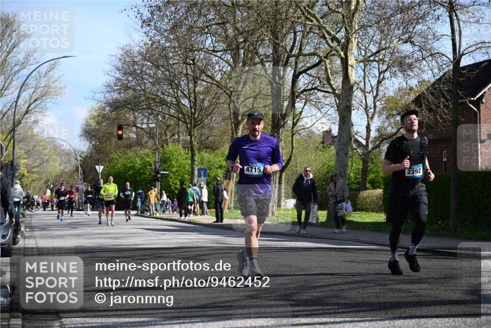 12.04.2026 - 45. Internationalen Wilhelmsburger Insellauf J. Mangold http://msf.ph/oto/9462452 12.04.2026 10:49:25 Ziel 2732, 2371, 3363, 2661, 4715, 2392, 3036, 2048, 3357, 2655, 5441, 3546, 2618, 2176, 2054, 3329, 3459, 4855, 4929 meine-sportfotos.de