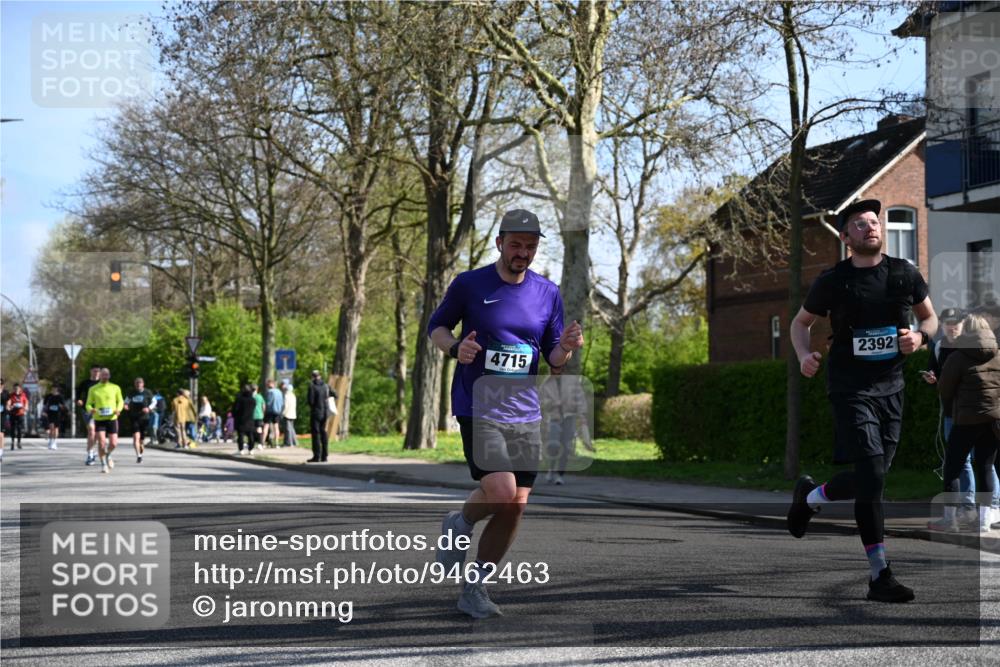 12.04.2026 - 45. Internationalen Wilhelmsburger Insellauf J. Mangold http://msf.ph/oto/9462463 12.04.2026 10:49:26 Ziel 3363, 2661, 4715, 2392, 3036, 2048, 3357, 2655, 5441, 3546, 2618, 2176, 2054, 3329, 3459, 3329, 3459, 4855, 4929 meine-sportfotos.de