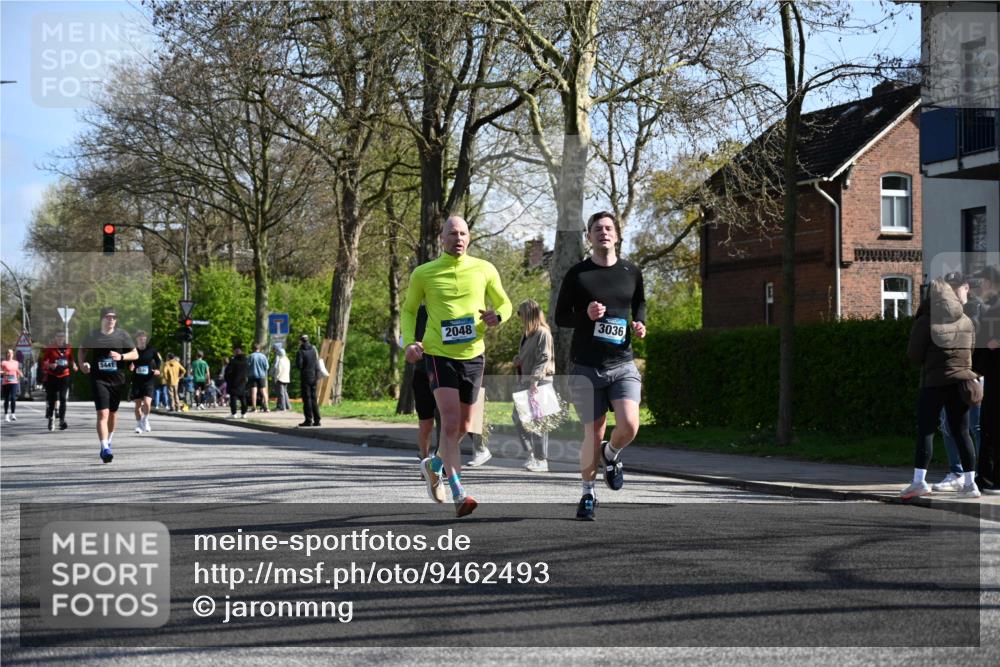12.04.2026 - 45. Internationalen Wilhelmsburger Insellauf J. Mangold http://msf.ph/oto/9462493 12.04.2026 10:49:32 Ziel 3363, 2661, 4715, 2392, 3036, 2048, 3357, 2655, 5441, 3546, 2618, 2176, 2054, 3329, 3459, 4855, 4929, 4634 meine-sportfotos.de