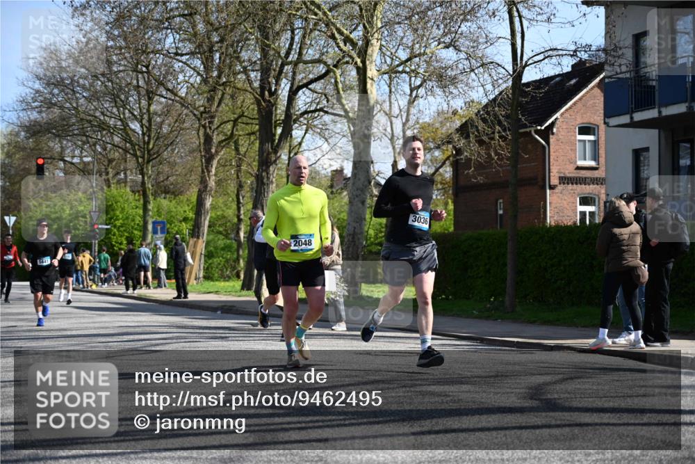 12.04.2026 - 45. Internationalen Wilhelmsburger Insellauf J. Mangold http://msf.ph/oto/9462495 12.04.2026 10:49:33 Ziel 3363, 2661, 4715, 2392, 3036, 2048, 3357, 2655, 5441, 3546, 2618, 2618, 2176, 2054, 3329, 3459, 4855, 4929, 4634, 3186, 3326, 3556 meine-sportfotos.de