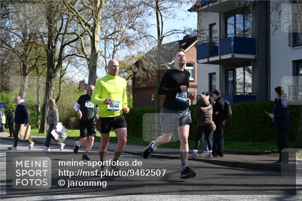 12.04.2026 - 45. Internationalen Wilhelmsburger Insellauf J. Mangold http://msf.ph/oto/9462507 12.04.2026 10:49:33 Ziel 3363, 2661, 4715, 2392, 3036, 2048, 3357, 2655, 5441, 3546, 2618, 2618, 2176, 2054, 3329, 3459, 4855, 4929, 4634, 3186, 3326, 3556 meine-sportfotos.de