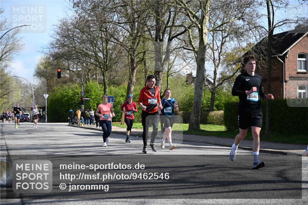 12.04.2026 - 45. Internationalen Wilhelmsburger Insellauf J. Mangold http://msf.ph/oto/9462546 12.04.2026 10:49:41 Ziel 3036, 2048, 3357, 2655, 5441, 3546, 2618, 2176, 2054, 3329, 3459, 4855, 4929, 4634, 3186, 3326, 3556, 3228, 5041, 5033, 4435, 2720, 3234, 3855 meine-sportfotos.de
