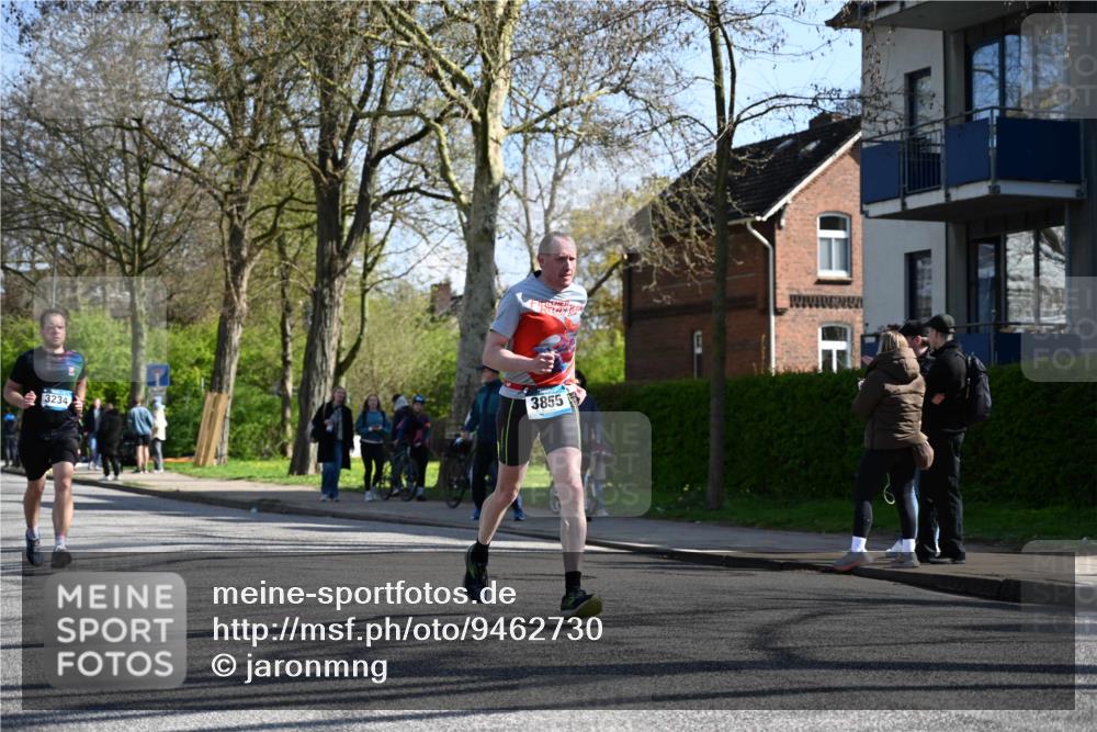 12.04.2026 - 45. Internationalen Wilhelmsburger Insellauf J. Mangold http://msf.ph/oto/9462730 12.04.2026 10:50:14 Ziel 4929, 4634, 3186, 3326, 3556, 3228, 5041, 5033, 4435, 2720, 3234, 3855, 2154, 3608, 4903, 2496, 2198, 2197 meine-sportfotos.de