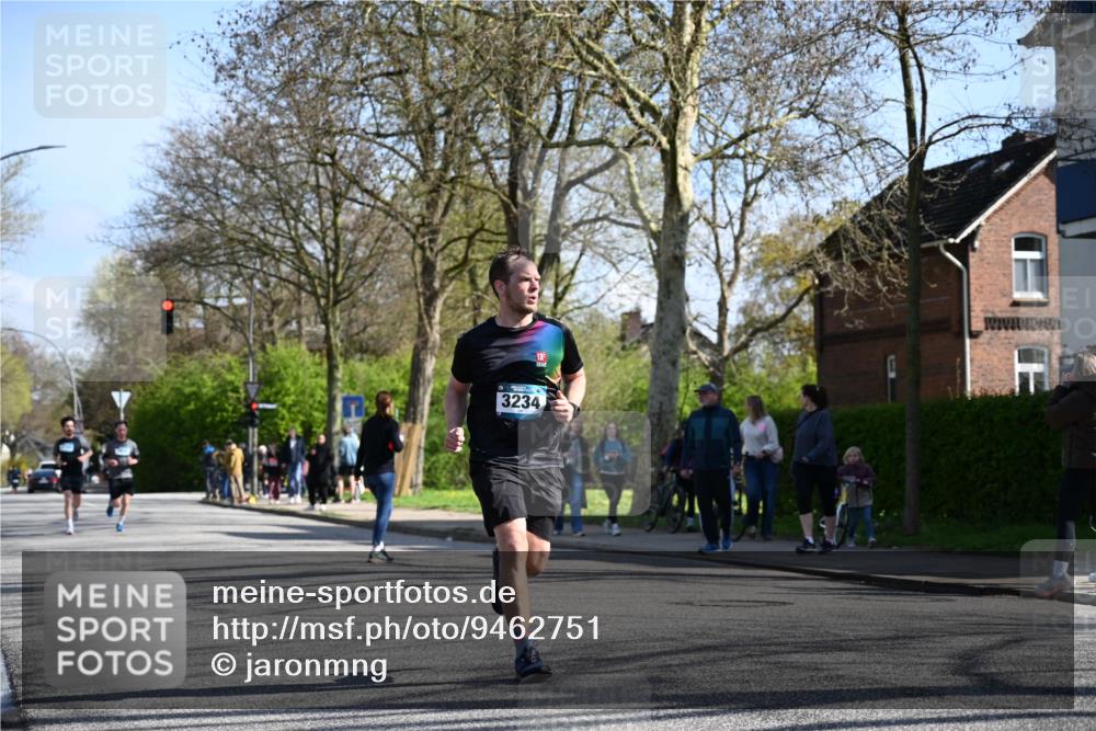 12.04.2026 - 45. Internationalen Wilhelmsburger Insellauf J. Mangold http://msf.ph/oto/9462751 12.04.2026 10:50:16 Ziel 4634, 3186, 3326, 3556, 3228, 5041, 5033, 4435, 2720, 3234, 3855, 2154, 3608, 4903, 2496, 2198, 2197 meine-sportfotos.de