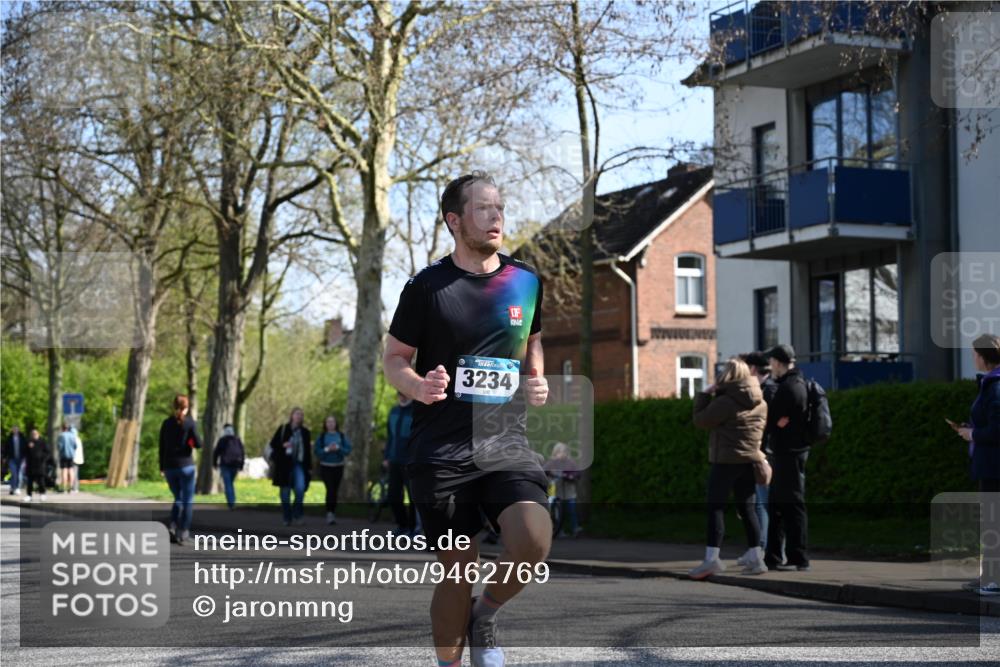 12.04.2026 - 45. Internationalen Wilhelmsburger Insellauf J. Mangold http://msf.ph/oto/9462769 12.04.2026 10:50:17 Ziel 4634, 3186, 3326, 3556, 3228, 5041, 5033, 4435, 2720, 3234, 3855, 2154, 3608, 4903, 2496, 2198, 2197, 2198, 2197 meine-sportfotos.de
