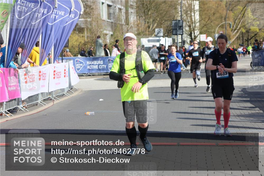 12.04.2026 - 45. Internationalen Wilhelmsburger Insellauf Strokosch-Dieckow http://msf.ph/oto/9462778 12.04.2026 11:11:40 Ziel 2673, 2326, 4633, 2867 meine-sportfotos.de