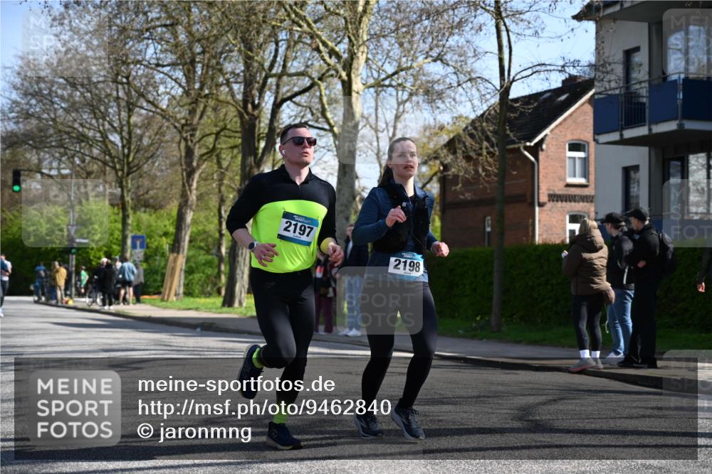 12.04.2026 - 45. Internationalen Wilhelmsburger Insellauf J. Mangold http://msf.ph/oto/9462840 12.04.2026 10:50:44 Ziel 4903, 2496, 2198, 2197, 3039, 3550, 4659, 2935, 5823, 2762, 5618, 4756, 2506, 3996, 5608, 2598, 3049, 4263 meine-sportfotos.de