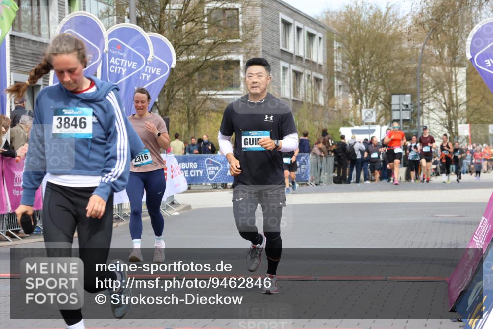 12.04.2026 - 45. Internationalen Wilhelmsburger Insellauf Strokosch-Dieckow http://msf.ph/oto/9462846 12.04.2026 13:17:13 Ziel 3846, 2316 meine-sportfotos.de