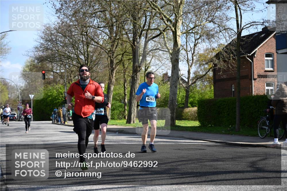 12.04.2026 - 45. Internationalen Wilhelmsburger Insellauf J. Mangold http://msf.ph/oto/9462992 12.04.2026 10:51:16 Ziel 2762, 5618, 4756, 2506, 3996, 5608, 2598, 3049, 4263, 5769, 3572, 4503, 3183, 3567, 2729, 5553, 2837, 4541, 2432 meine-sportfotos.de