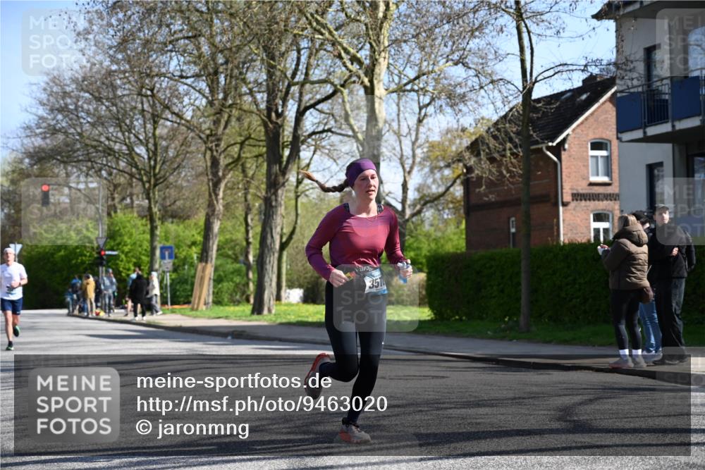 12.04.2026 - 45. Internationalen Wilhelmsburger Insellauf J. Mangold http://msf.ph/oto/9463020 12.04.2026 10:51:23 Ziel 5618, 4756, 2506, 3996, 5608, 2598, 3049, 4263, 5769, 3572, 4503, 3183, 3567, 2729, 5553, 2837, 4541, 2432, 4541, 2432, 4414, 5671, 4596, 4024 meine-sportfotos.de