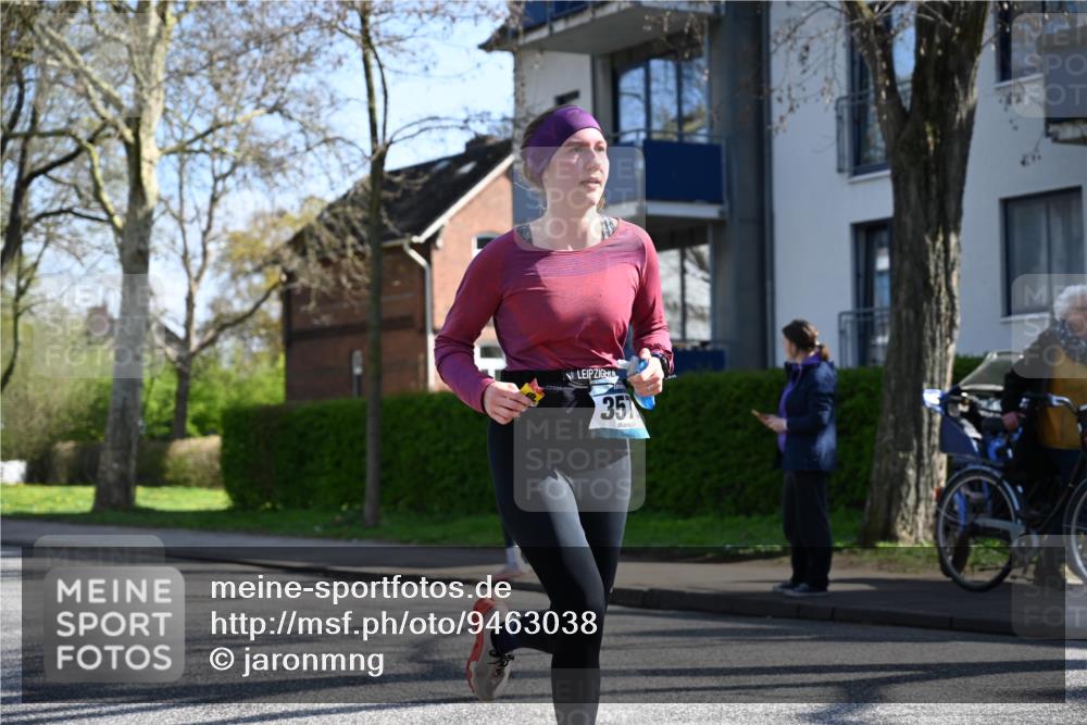 12.04.2026 - 45. Internationalen Wilhelmsburger Insellauf J. Mangold http://msf.ph/oto/9463038 12.04.2026 10:51:24 Ziel 4756, 2506, 3996, 5608, 2598, 3049, 4263, 5769, 3572, 4503, 3183, 3567, 2729, 5553, 2837, 4541, 2432, 4414, 5671, 4596, 4024, 5789 meine-sportfotos.de