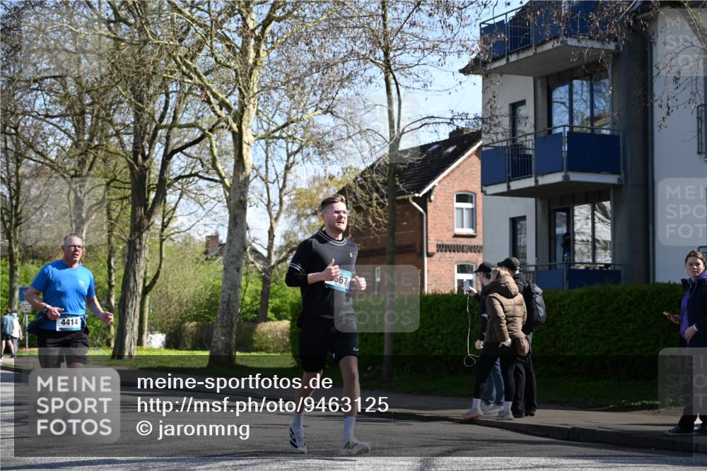 12.04.2026 - 45. Internationalen Wilhelmsburger Insellauf J. Mangold http://msf.ph/oto/9463125 12.04.2026 10:51:48 Ziel 3183, 3567, 2729, 5553, 2837, 4541, 2432, 4414, 5671, 4596, 4024, 5789, 5789, 3151, 3674, 3184, 3366, 3923, 3887, 3102, 3852, 2239, 2256, 2255, 5501, 5574, 4710 meine-sportfotos.de