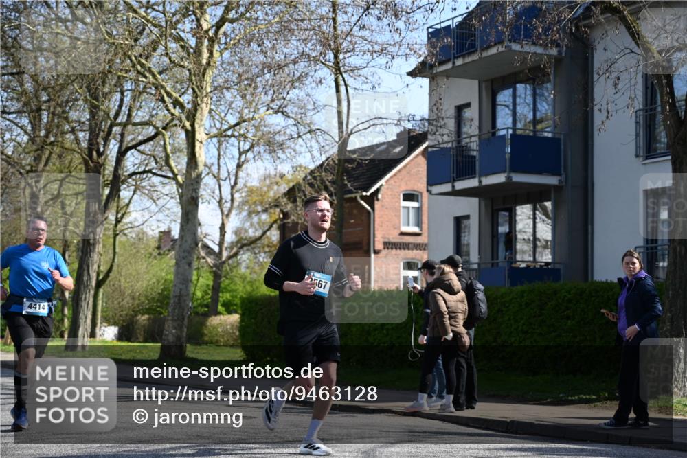 12.04.2026 - 45. Internationalen Wilhelmsburger Insellauf J. Mangold http://msf.ph/oto/9463128 12.04.2026 10:51:49 Ziel 3183, 3567, 2729, 5553, 2837, 4541, 2432, 4414, 5671, 4596, 4024, 5789, 3151, 3674, 3184, 3366, 3923, 3887, 3102, 3852, 2239, 2256, 2255, 5501, 5574, 4710 meine-sportfotos.de