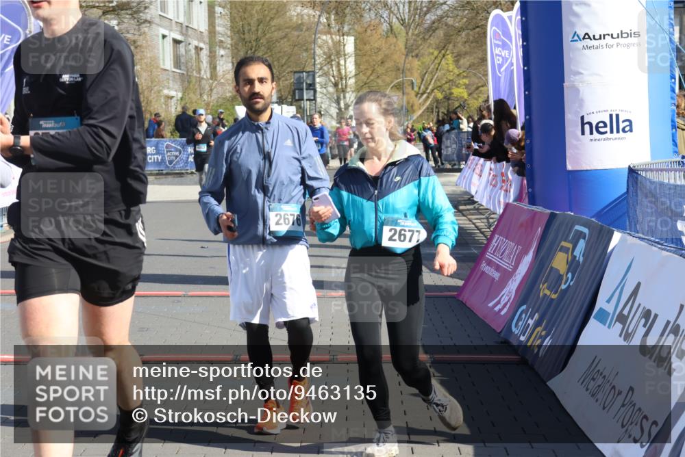 12.04.2026 - 45. Internationalen Wilhelmsburger Insellauf Strokosch-Dieckow http://msf.ph/oto/9463135 12.04.2026 10:53:19 Ziel 2746, 2355, 5491, 3576 meine-sportfotos.de