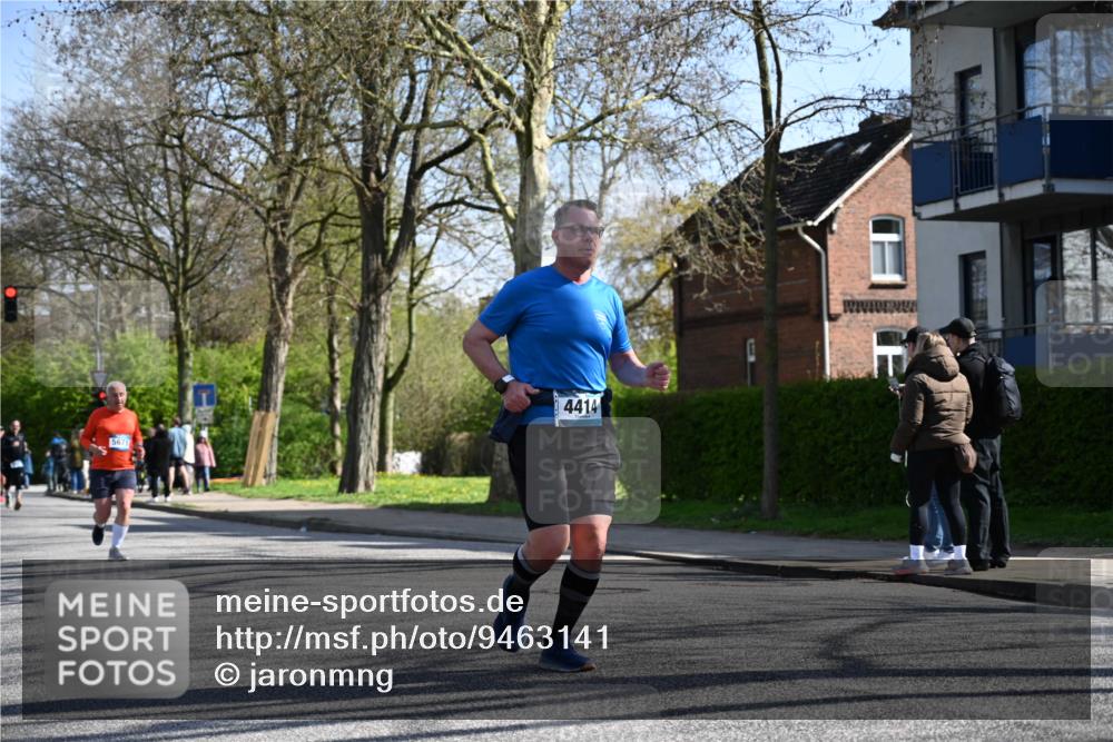 12.04.2026 - 45. Internationalen Wilhelmsburger Insellauf J. Mangold http://msf.ph/oto/9463141 12.04.2026 10:51:50 Ziel 3183, 3567, 2729, 5553, 2837, 4541, 2432, 4414, 5671, 4596, 4024, 5789, 3151, 3674, 3184, 3366, 3923, 3887, 3102, 3852, 2239, 2256, 2255, 5501, 5574, 4710, 4689, 4836 meine-sportfotos.de