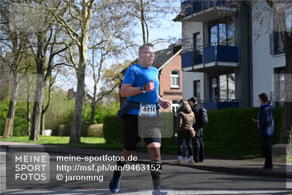 12.04.2026 - 45. Internationalen Wilhelmsburger Insellauf J. Mangold http://msf.ph/oto/9463152 12.04.2026 10:51:51 Ziel 3183, 3567, 2729, 5553, 2837, 4541, 2432, 4414, 5671, 4596, 4024, 5789, 3151, 3674, 3151, 3674, 3184, 3366, 3923, 3887, 3102, 3852, 2239, 2256, 2255, 5501, 5574, 4710, 4689, 4836 meine-sportfotos.de