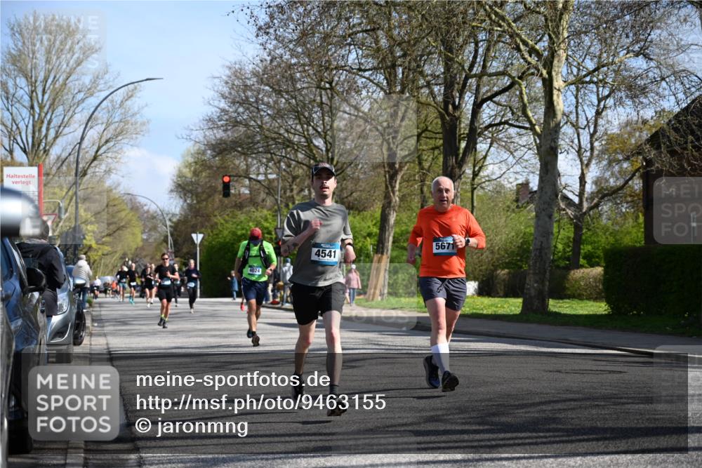 12.04.2026 - 45. Internationalen Wilhelmsburger Insellauf J. Mangold http://msf.ph/oto/9463155 12.04.2026 10:51:53 Ziel 3183, 3567, 2729, 5553, 2837, 4541, 2432, 4414, 5671, 4596, 4024, 5789, 3151, 3674, 3184, 3184, 3366, 3923, 3887, 3102, 3852, 2239, 2256, 2255, 2256, 2255, 5501, 5574, 4710, 4689, 4836 meine-sportfotos.de