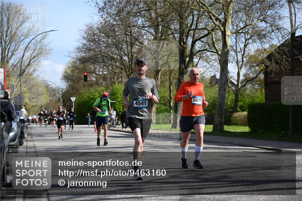 12.04.2026 - 45. Internationalen Wilhelmsburger Insellauf J. Mangold http://msf.ph/oto/9463160 12.04.2026 10:51:53 Ziel 3183, 3567, 2729, 5553, 2837, 4541, 2432, 4414, 5671, 4596, 4024, 5789, 3151, 3674, 3184, 3184, 3366, 3923, 3887, 3102, 3852, 2239, 2256, 2255, 2256, 2255, 5501, 5574, 4710, 4689, 4836 meine-sportfotos.de