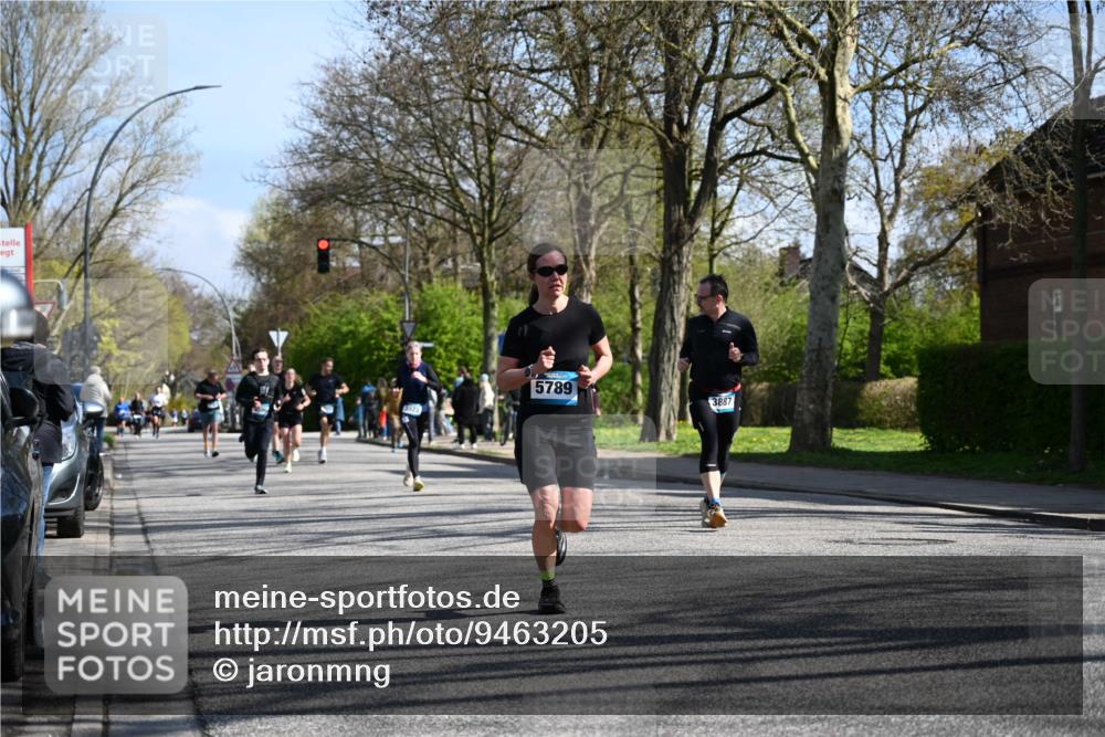12.04.2026 - 45. Internationalen Wilhelmsburger Insellauf J. Mangold http://msf.ph/oto/9463205 12.04.2026 10:52:00 Ziel 4541, 2432, 4414, 5671, 4596, 4024, 5789, 3151, 3674, 3184, 3366, 3923, 3887, 3102, 3852, 2239, 2256, 2255, 5501, 5574, 4710, 4689, 4836, 3291, 5284, 3577, 2625 meine-sportfotos.de