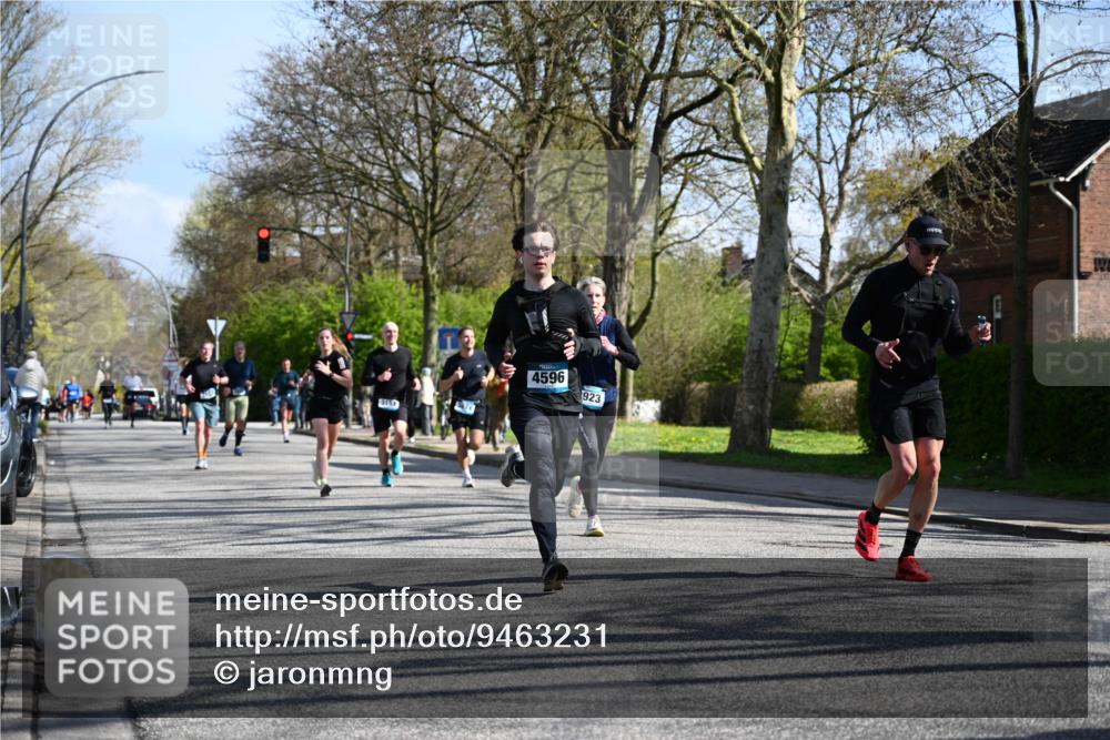12.04.2026 - 45. Internationalen Wilhelmsburger Insellauf J. Mangold http://msf.ph/oto/9463231 12.04.2026 10:52:03 Ziel 4414, 5671, 4596, 4024, 5789, 3151, 3674, 3184, 3366, 3923, 3887, 3102, 3852, 2239, 2256, 2255, 5501, 5574, 4710, 4689, 4836, 3291, 5284, 3577, 2625, 4008, 3237 meine-sportfotos.de