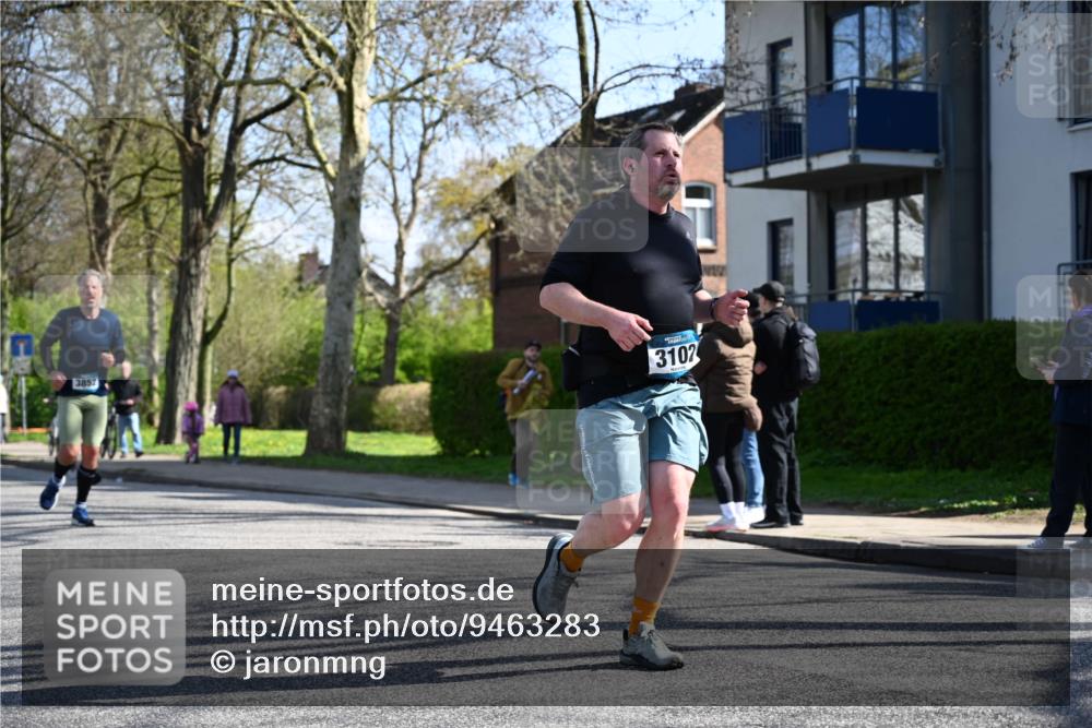 12.04.2026 - 45. Internationalen Wilhelmsburger Insellauf J. Mangold http://msf.ph/oto/9463283 12.04.2026 10:52:10 Ziel 4596, 4024, 5789, 3151, 3674, 3184, 3366, 3923, 3887, 3102, 3852, 2239, 2256, 2255, 5501, 5574, 4710, 4689, 4836, 3291, 5284, 3577, 2625, 4008, 3237, 5727 meine-sportfotos.de