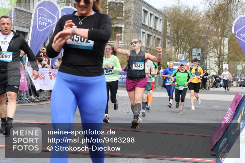 12.04.2026 - 45. Internationalen Wilhelmsburger Insellauf Strokosch-Dieckow http://msf.ph/oto/9463298 12.04.2026 13:16:49 Ziel 3220, 4502, 3897, 3245, 4849, 3195, 5275, 5269 meine-sportfotos.de