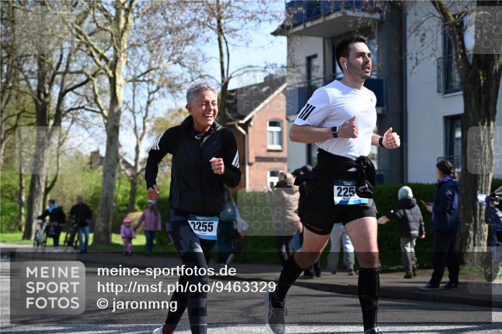 12.04.2026 - 45. Internationalen Wilhelmsburger Insellauf J. Mangold http://msf.ph/oto/9463329 12.04.2026 10:52:20 Ziel 3366, 3923, 3887, 3102, 3852, 2239, 2256, 2255, 5501, 5574, 4710, 4689, 4836, 3291, 5284, 3577, 2625, 4008, 3237, 5727, 2746, 2355, 5491, 3576 meine-sportfotos.de