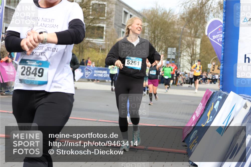 12.04.2026 - 45. Internationalen Wilhelmsburger Insellauf Strokosch-Dieckow http://msf.ph/oto/9463414 12.04.2026 13:16:45 Ziel 2849, 4808, 5261, 3220, 4502, 3897 meine-sportfotos.de