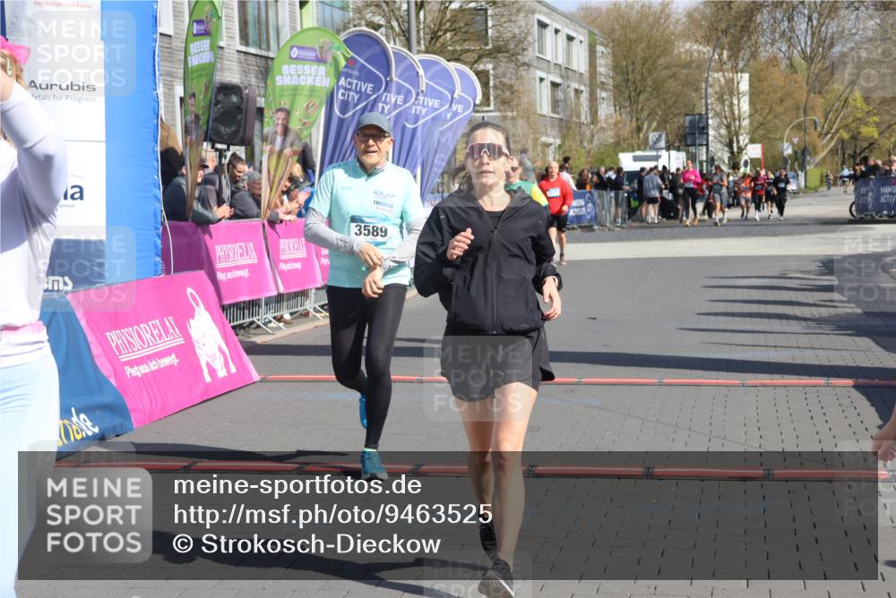 12.04.2026 - 45. Internationalen Wilhelmsburger Insellauf Strokosch-Dieckow http://msf.ph/oto/9463525 12.04.2026 11:12:45 Ziel 2816, 2918, 3589, 2135 meine-sportfotos.de