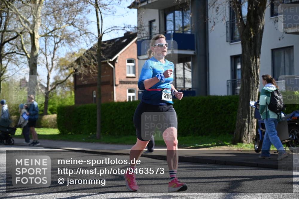 12.04.2026 - 45. Internationalen Wilhelmsburger Insellauf J. Mangold http://msf.ph/oto/9463573 12.04.2026 10:53:15 Ziel 2162, 4943, 4801, 4802, 5544, 4499, 4277, 2600, 5490, 5576, 5614, 4750, 2593, 2834, 2554, 5617, 5650, 5650, 4338, 5406 meine-sportfotos.de